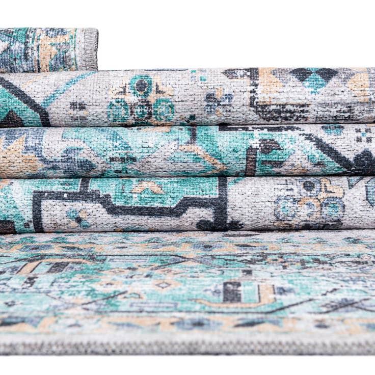 Detail image of 7' 10 x 10' Washable Yara Rug