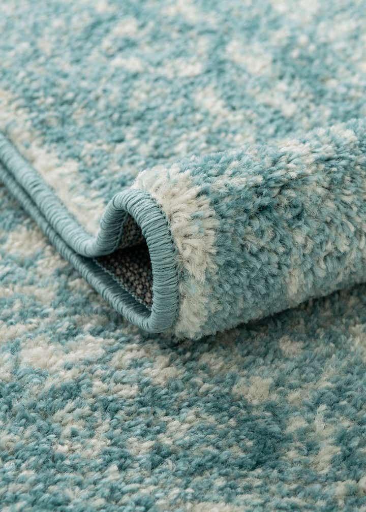 5' 3 x 8' Dover Oval Rug