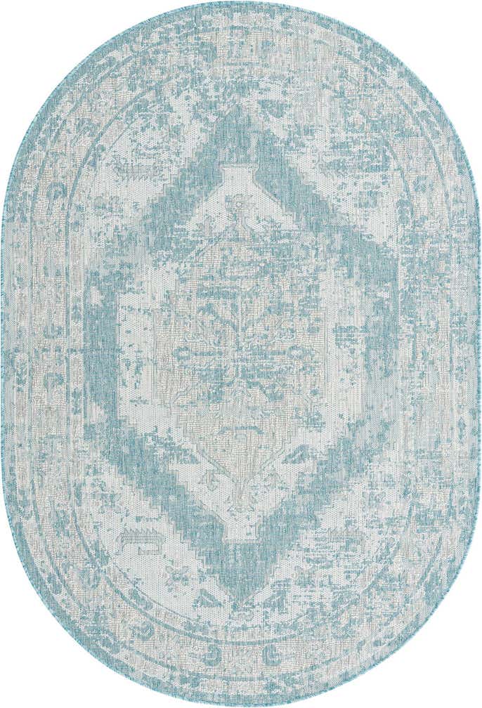 5' 3 x 8' Easy-Clean Traditional Indoor / Outdoor Oval Rug