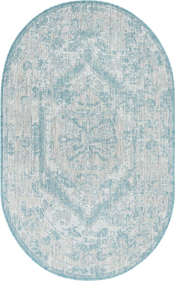 Detail image of 3' x 5' 3 Easy-Clean Traditional Indoor / Outdoor Oval Rug