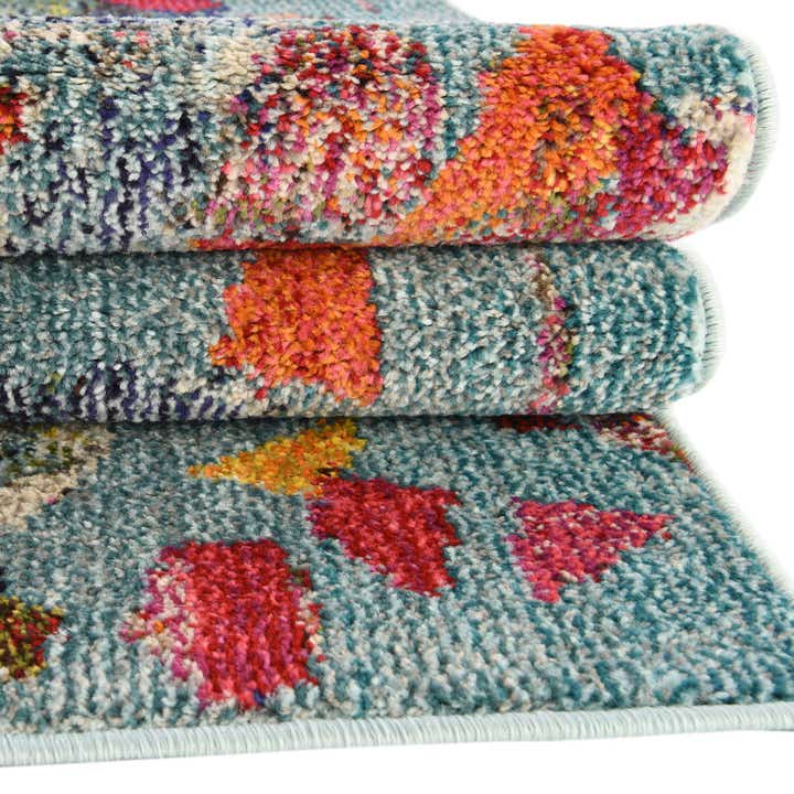 7' 10 x 10' Washable Vivid Oval Rug