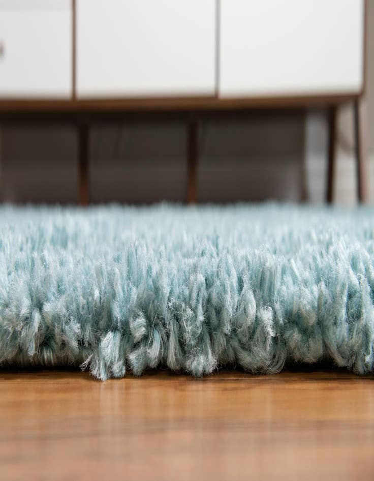 Detail image of 3' x 5' 3 Zermatt Shag Oval Rug