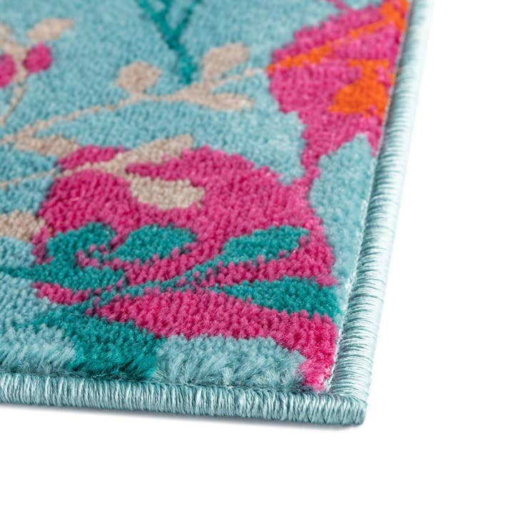 Detail image of 4' x 6' Azalea Rug