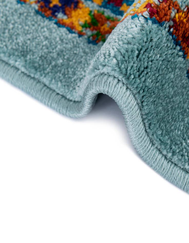 Detail image of 5' 3 x 8' Calypso Rug