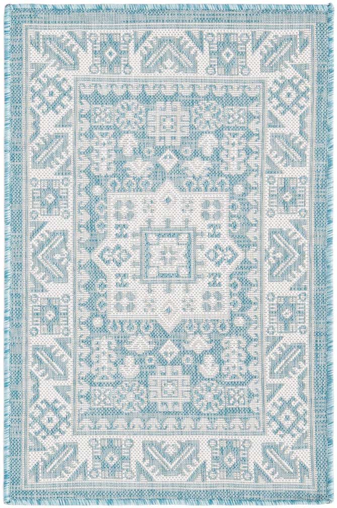 2' x 3' Easy-Clean Aztec Indoor / Outdoor Rug