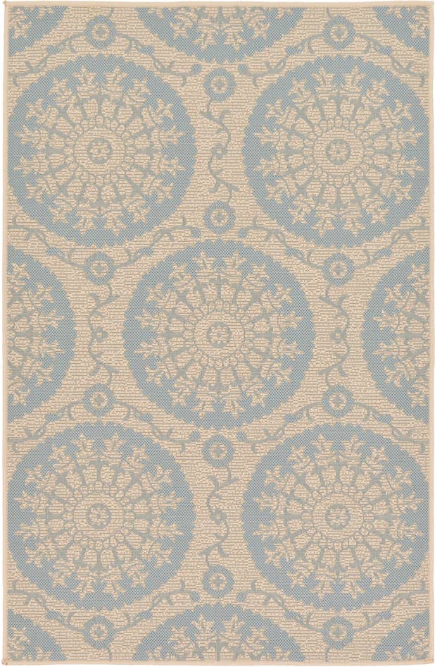 Detail image of 3' 3 x 5' Easy-Clean Botanical Indoor / Outdoor Rug