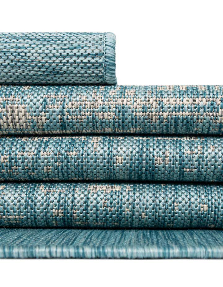 5' 3 x 8' Easy-Clean Modern Indoor / Outdoor Rug