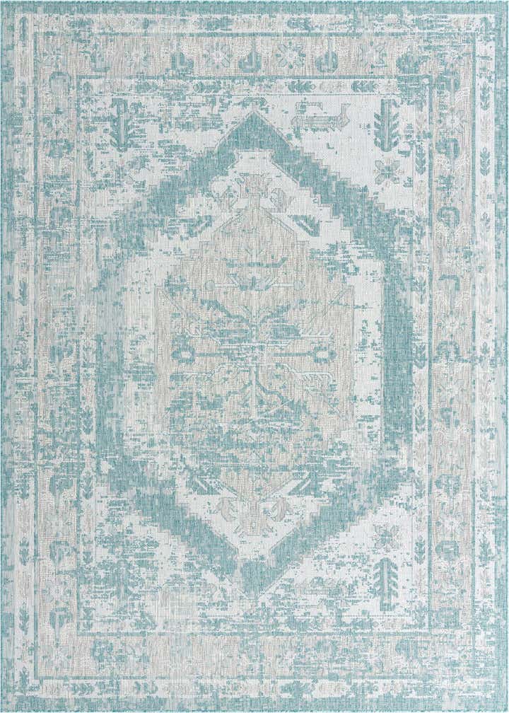 7' 10 x 11' Easy-Clean Traditional Indoor / Outdoor Rug