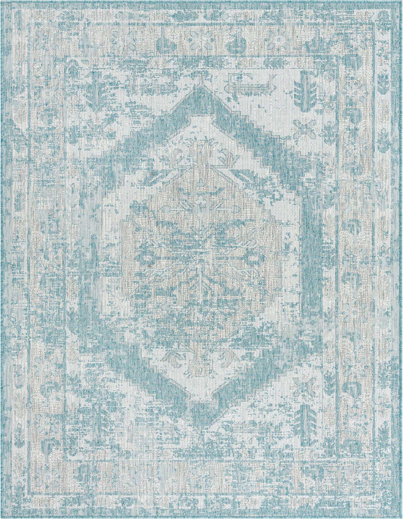 5' 3 x 8' Easy-Clean Traditional Indoor / Outdoor Rug