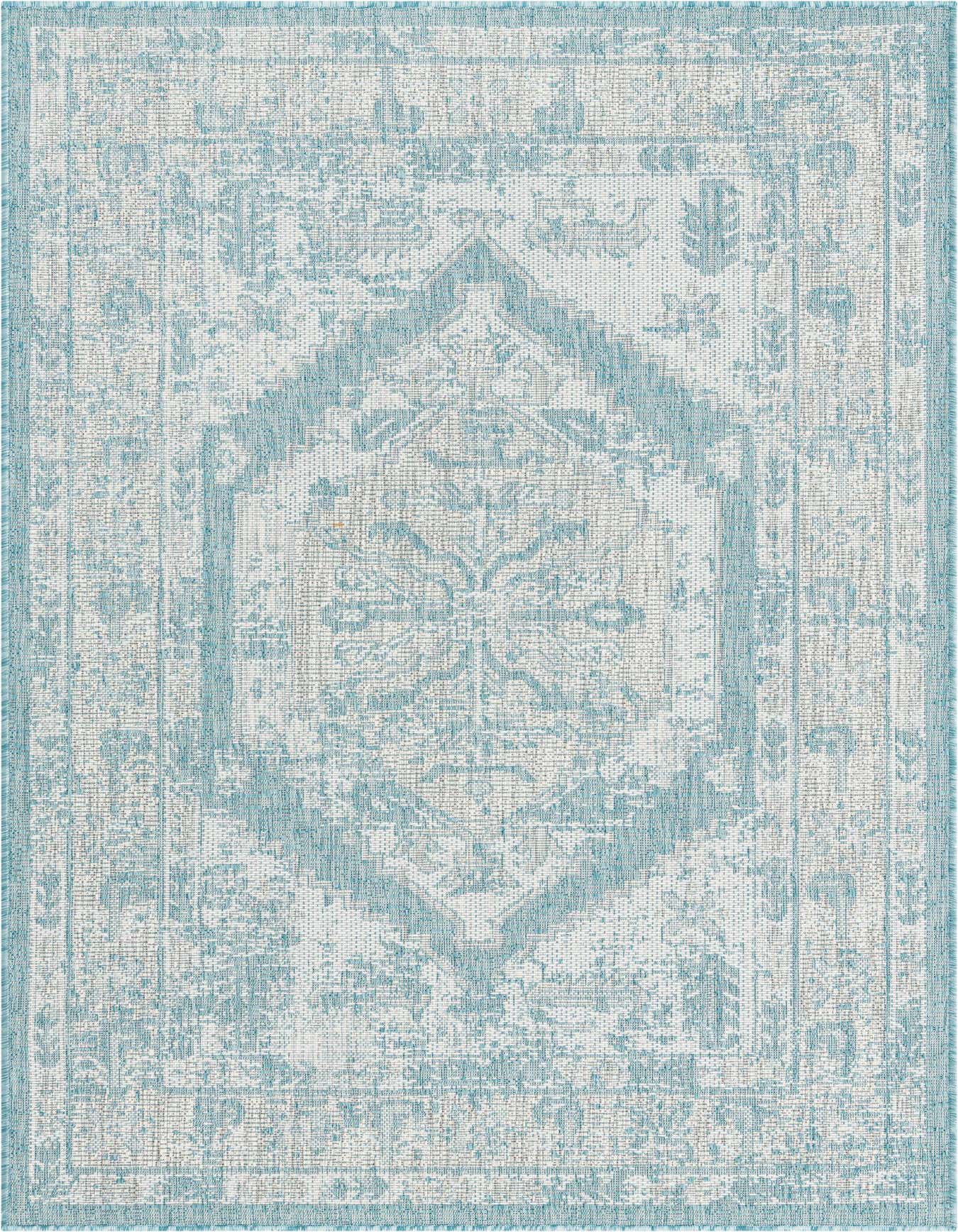 4' x 6' Easy-Clean Traditional Indoor / Outdoor Rug