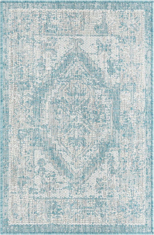 Detail image of 2' x 3' Easy-Clean Traditional Indoor / Outdoor Rug