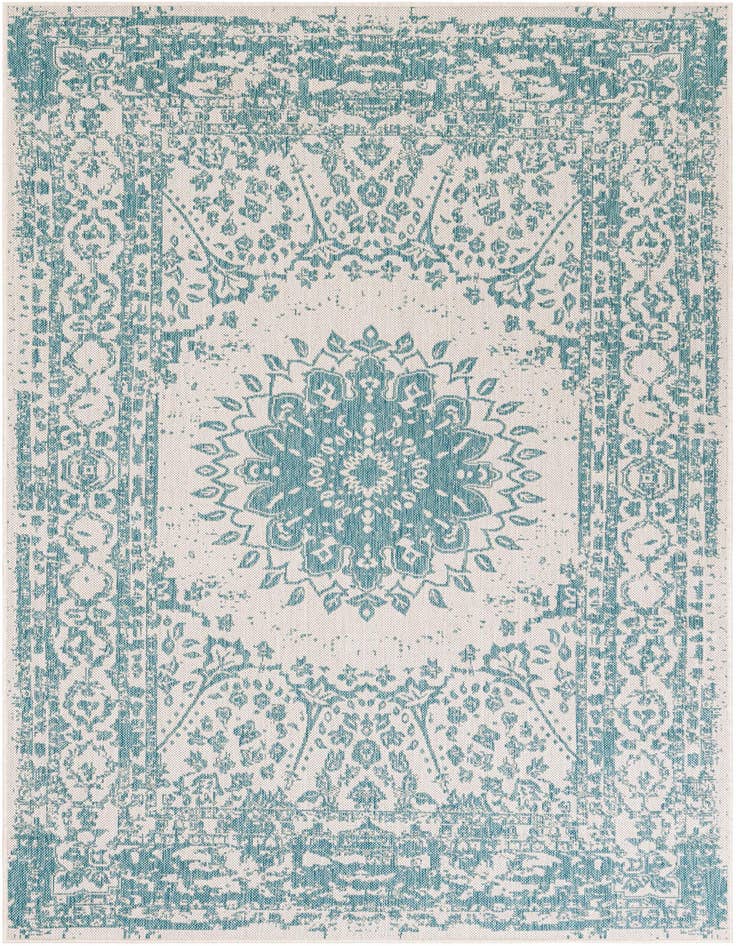 Detail image of 5' 3 x 8' Easy-Clean Traditional Indoor / Outdoor Rug