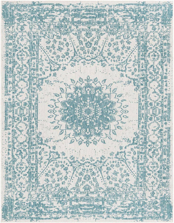 Detail image of 6' x 9' Easy-Clean Traditional Indoor / Outdoor Rug
