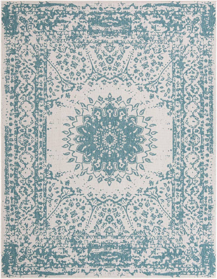 Detail image of 9' x 12' Easy-Clean Traditional Indoor / Outdoor Rug