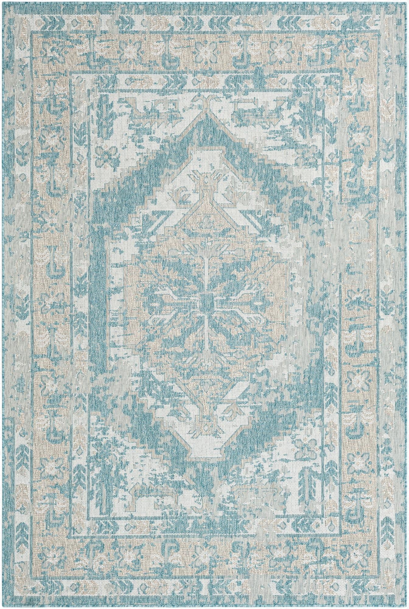 6' x 9'  Washable Traditional Indoor / Outdoor Rug