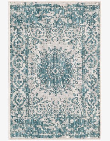 Aqua Easy-Clean Traditional Indoor / Outdoor Rug