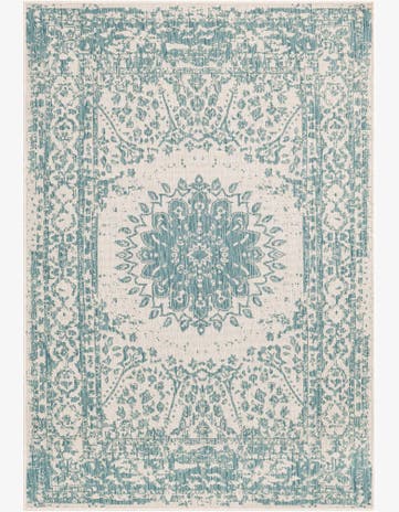 4' x 6' Easy-Clean Traditional Indoor / Outdoor Rug