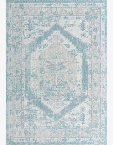 7' 10 x 11' Easy-Clean Traditional Indoor / Outdoor Rug