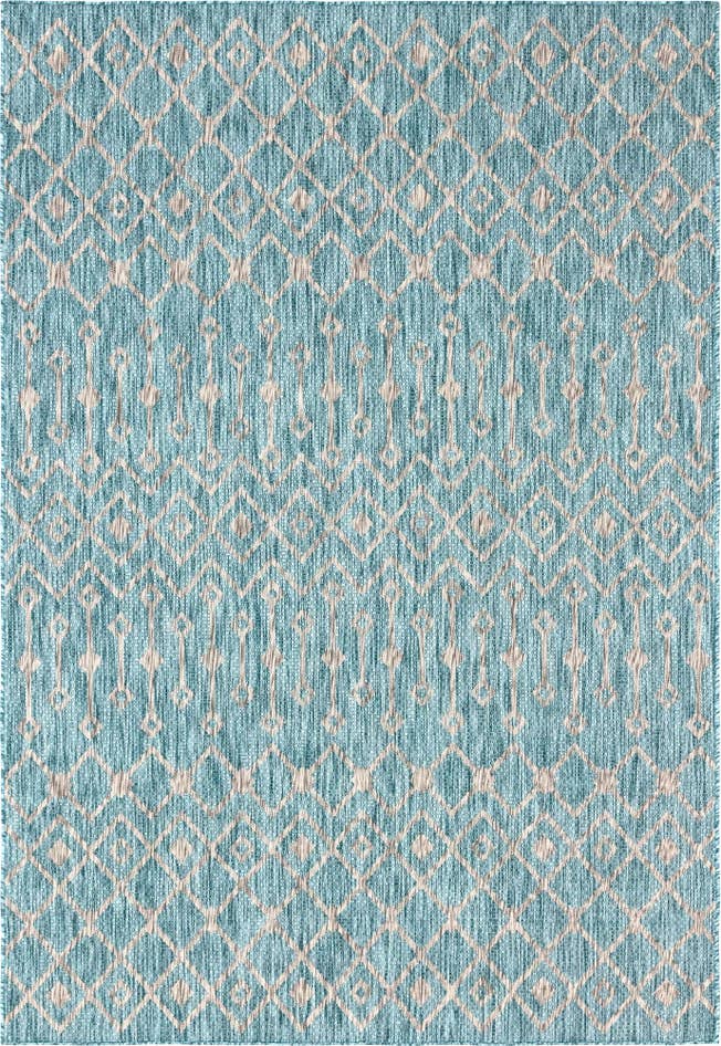Detail image of 7' x 10' Easy-Clean Trellis Indoor / Outdoor Rug