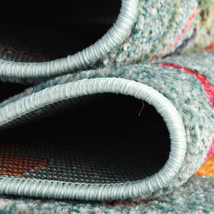 5' 3 x 8' Washable Vivid Rug