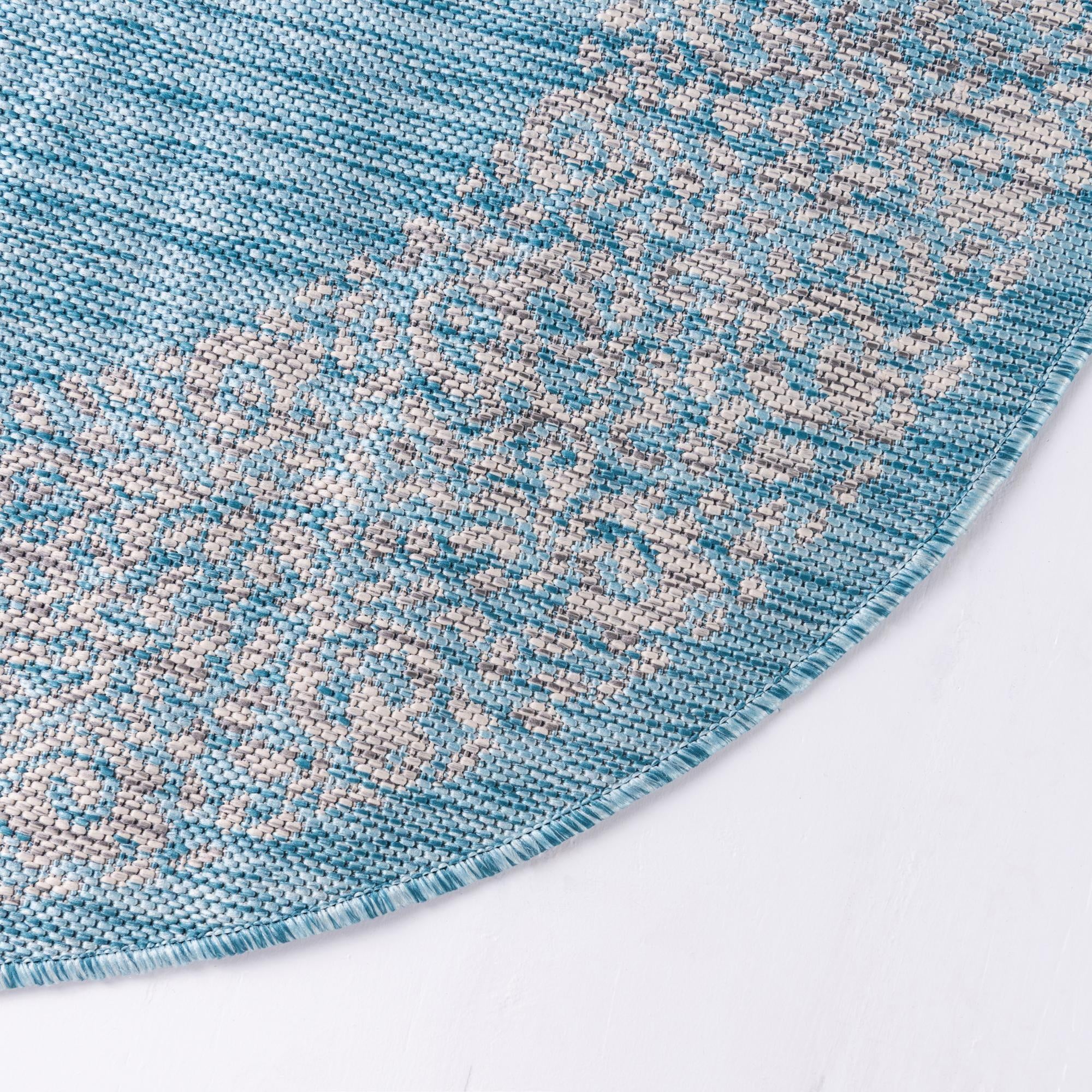 13' x 13' Easy-Clean Border Indoor / Outdoor Round Rug