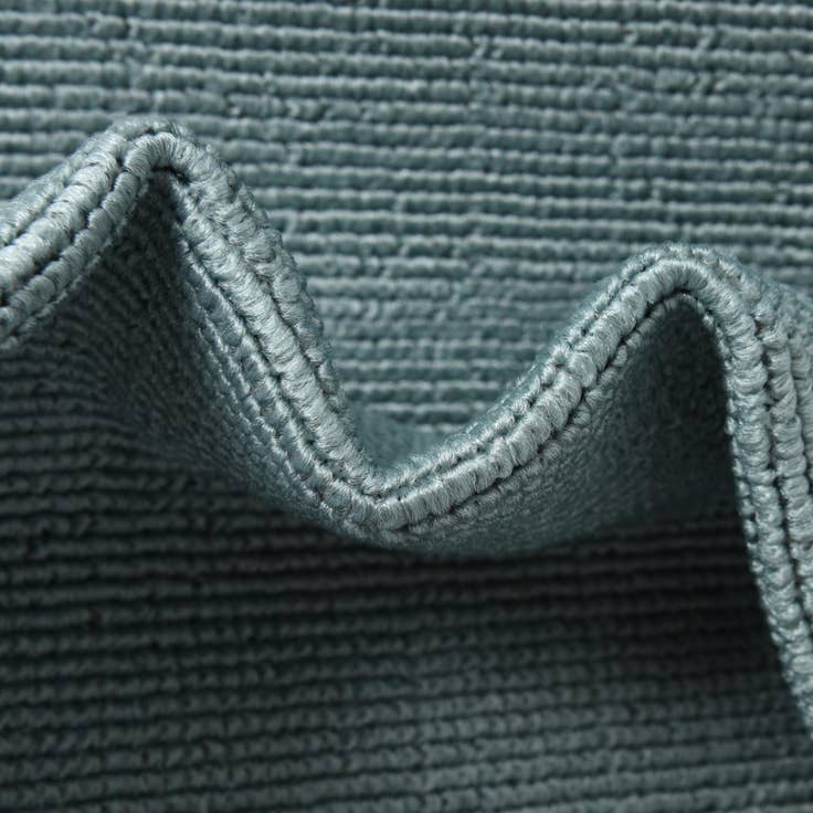 Detail image of 7' x 7' Easy-Clean Coastal Indoor / Outdoor Round Rug