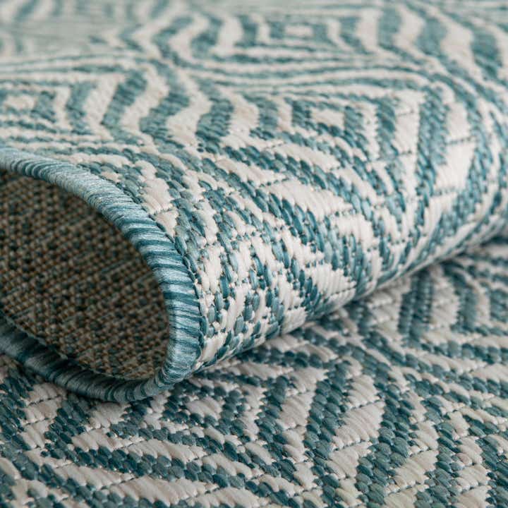 4' x 4' Easy-Clean Lattice Indoor / Outdoor Round Rug