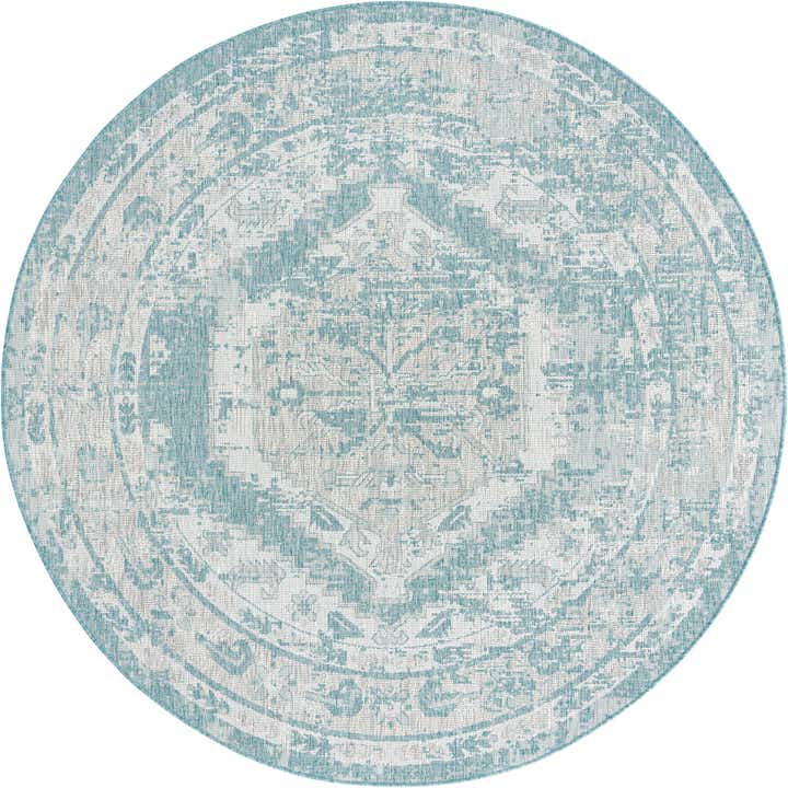 7' 10 x 7' 10 Easy-Clean Traditional Indoor / Outdoor Round Rug