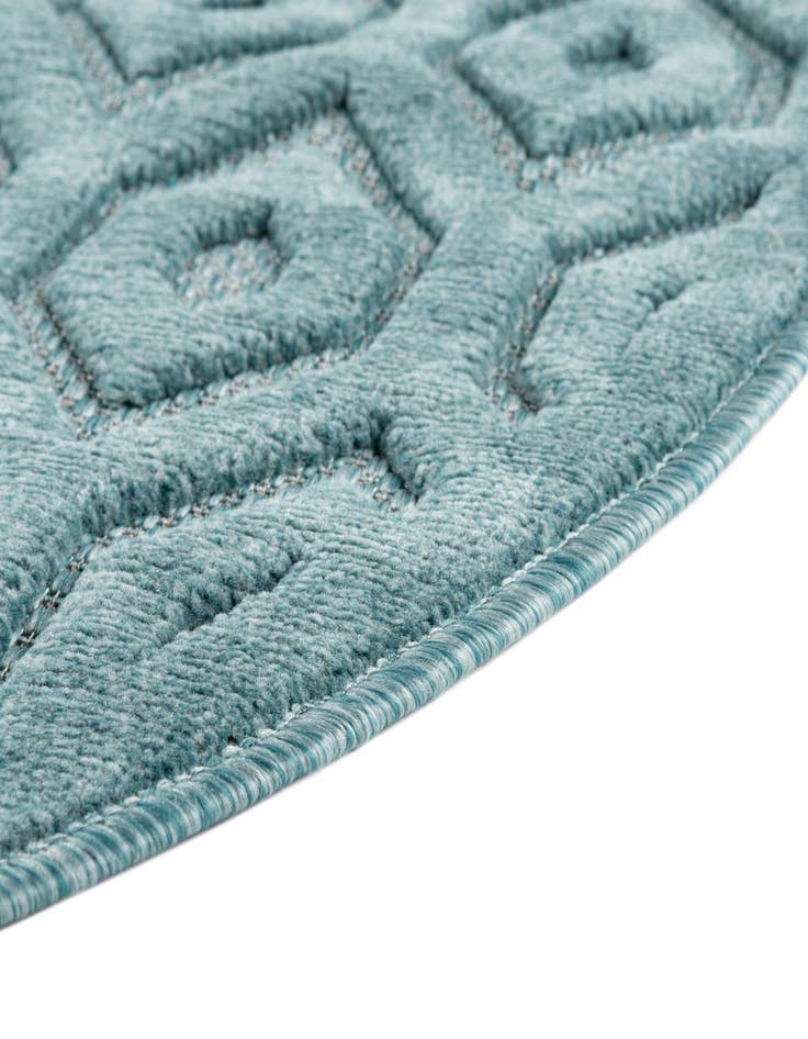 Detail image of 3' x 3' Easy-Clean Trellis Textured Indoor / Outdoor Round Rug