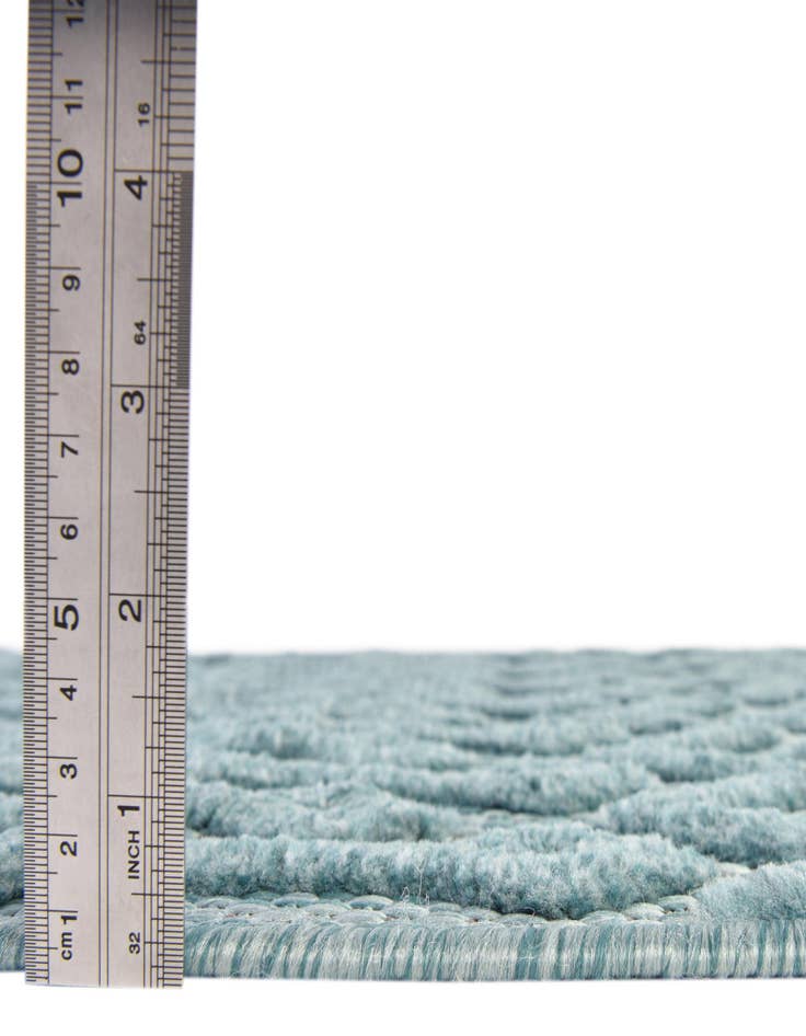 Detail image of 4' x 4' Easy-Clean Trellis Textured Indoor / Outdoor Round Rug