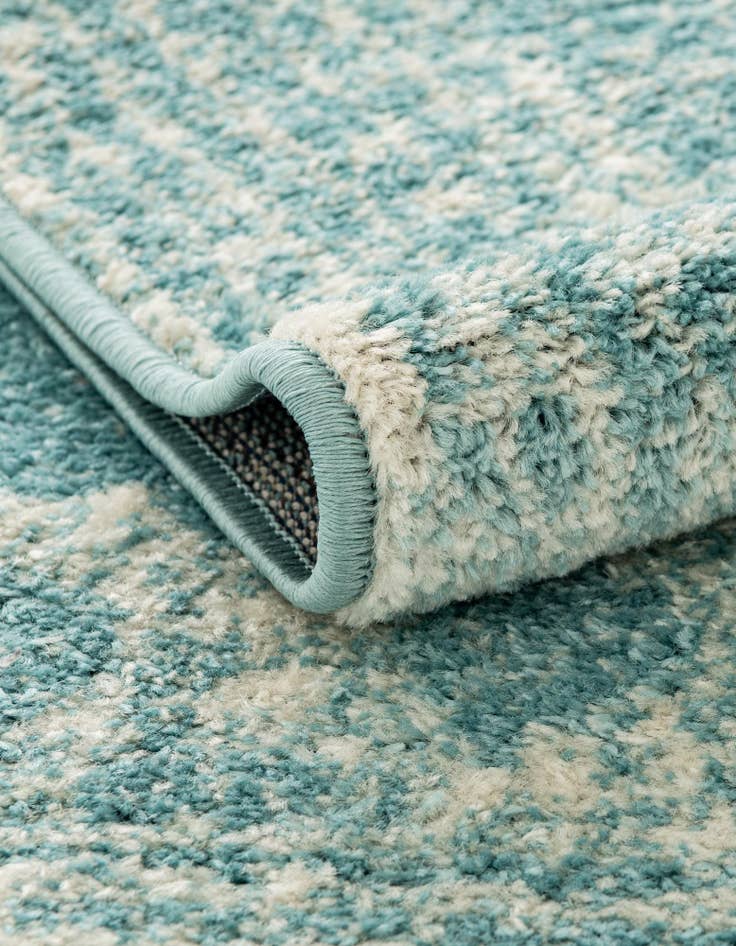 Detail image of 2' 7 x 10' Dover Runner Rug