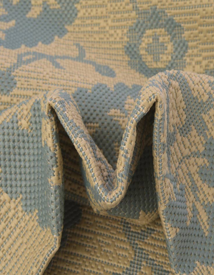 Detail image of 2' 2 x 6'  Washable Botanical Indoor / Outdoor Runner Rug