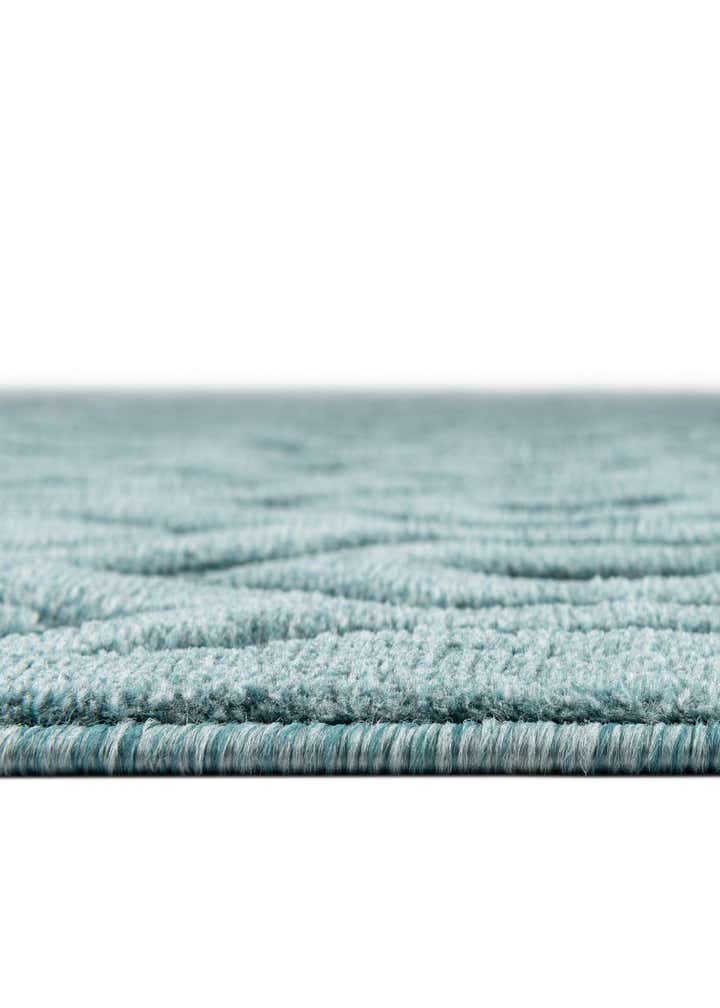 2' x 6' Easy-Clean Trellis Textured Indoor / Outdoor Runner Rug