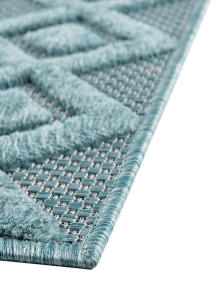 Detail image of 2' x 6' Easy-Clean Trellis Textured Indoor / Outdoor Runner Rug