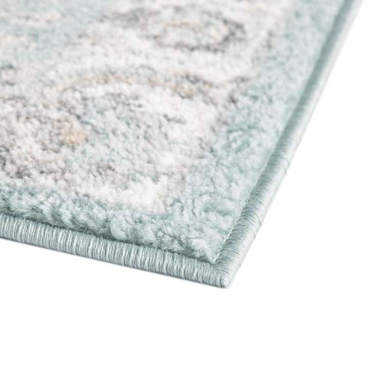 7' 10 x 7' 10 Aurelia Square Rug