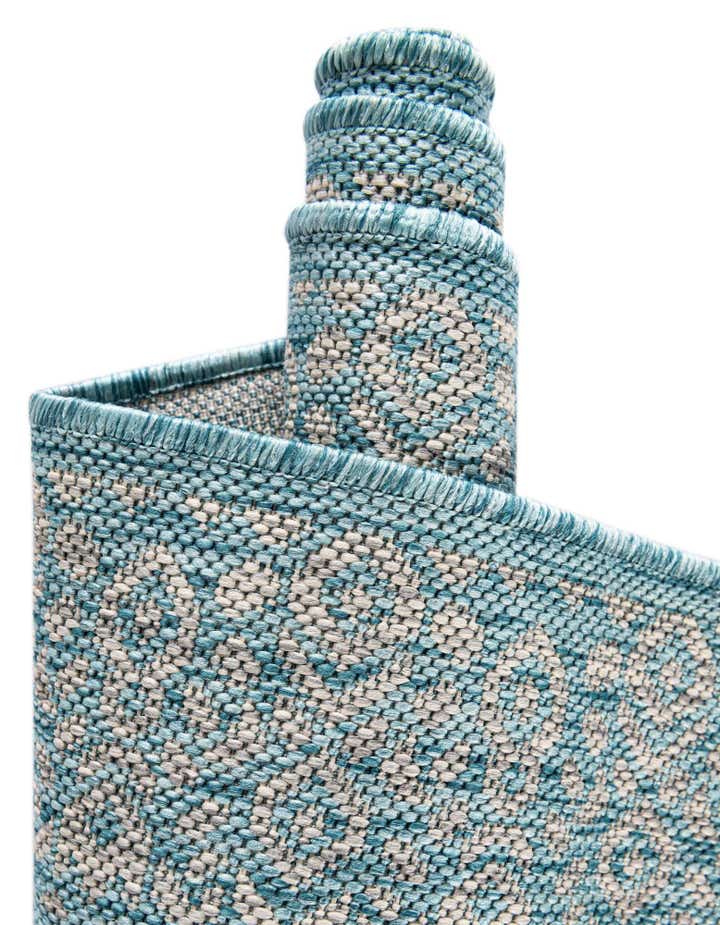 13' x 13' Easy-Clean Border Indoor / Outdoor Square Rug