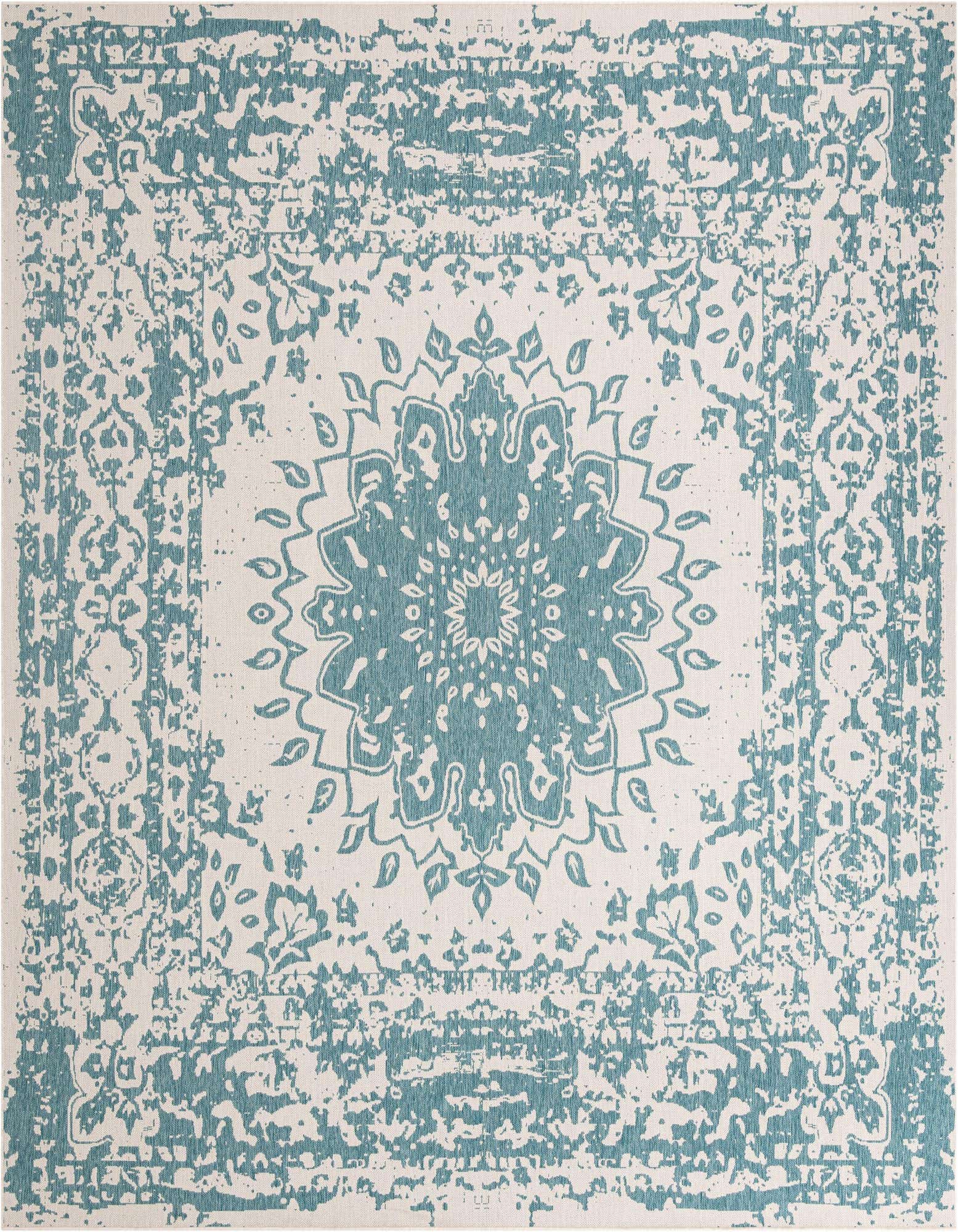 12' x 12' Easy-Clean Traditional Indoor / Outdoor Square Rug