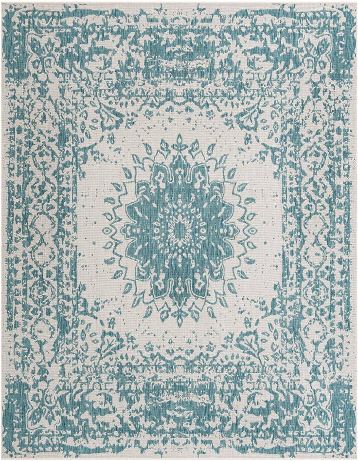 Detail image of 7' 10 x 7' 10 Easy-Clean Traditional Indoor / Outdoor Square Rug