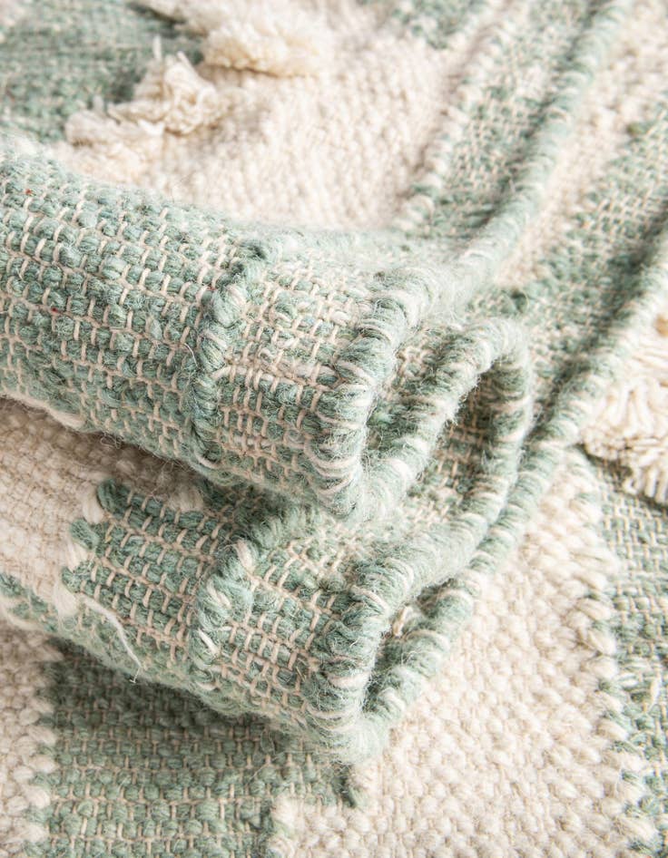 Detail image of 2' 2 x 8' 2 Hand Woven Arizona Wool Runner Rug