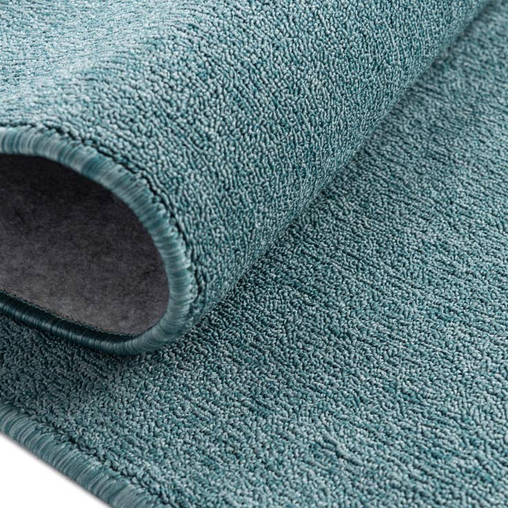 Detail image of 7' x 10' Everyday Solid Rug