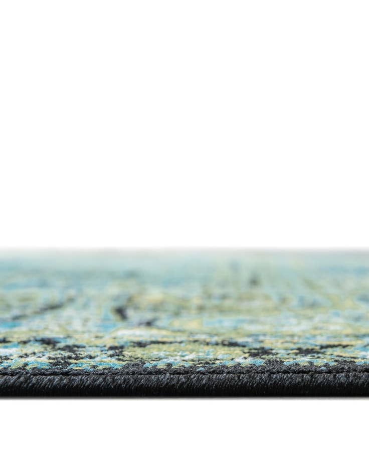 Detail image of 4' x 6' Istanbul Oval Rug