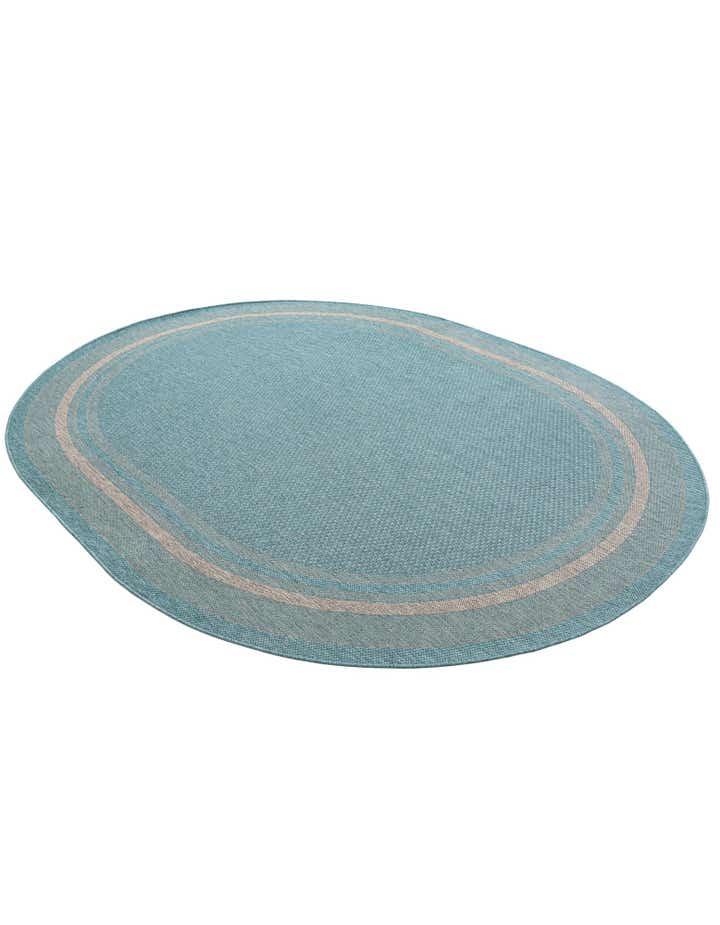 7' 10 x 10' Easy-Clean Border Indoor / Outdoor Oval Rug