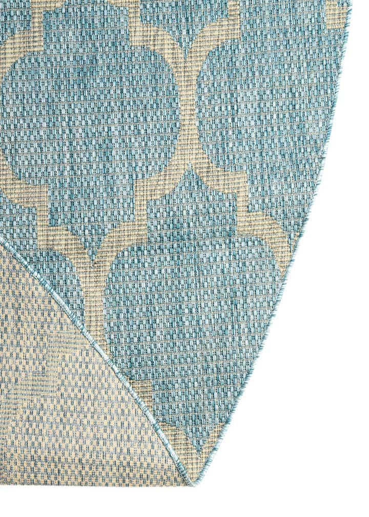 5' 3 x 8' Easy-Clean Trellis Indoor / Outdoor Oval Rug