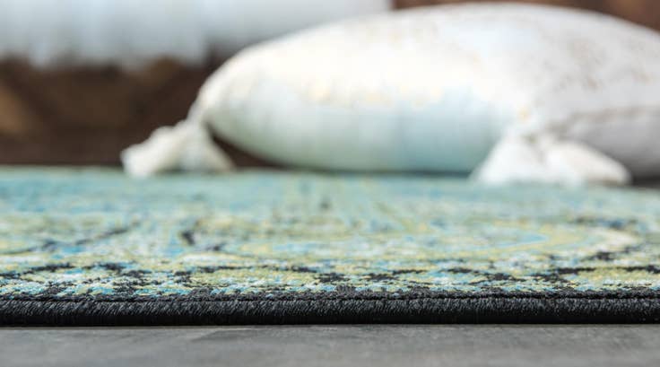 Detail image of 7' x 10' Ankara Rug