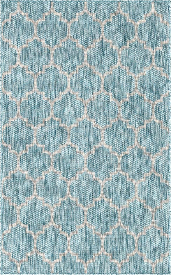 Detail image of 5' 3 x 8' Easy-Clean Lattice Indoor / Outdoor Rug