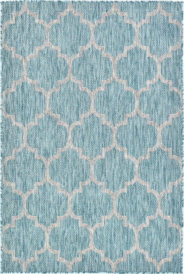 Detail image of 4' x 6' Easy-Clean Lattice Indoor / Outdoor Rug