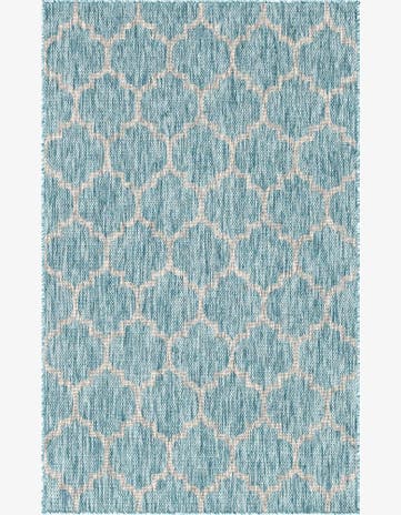 5' 3 x 8' Easy-Clean Lattice Indoor / Outdoor Rug