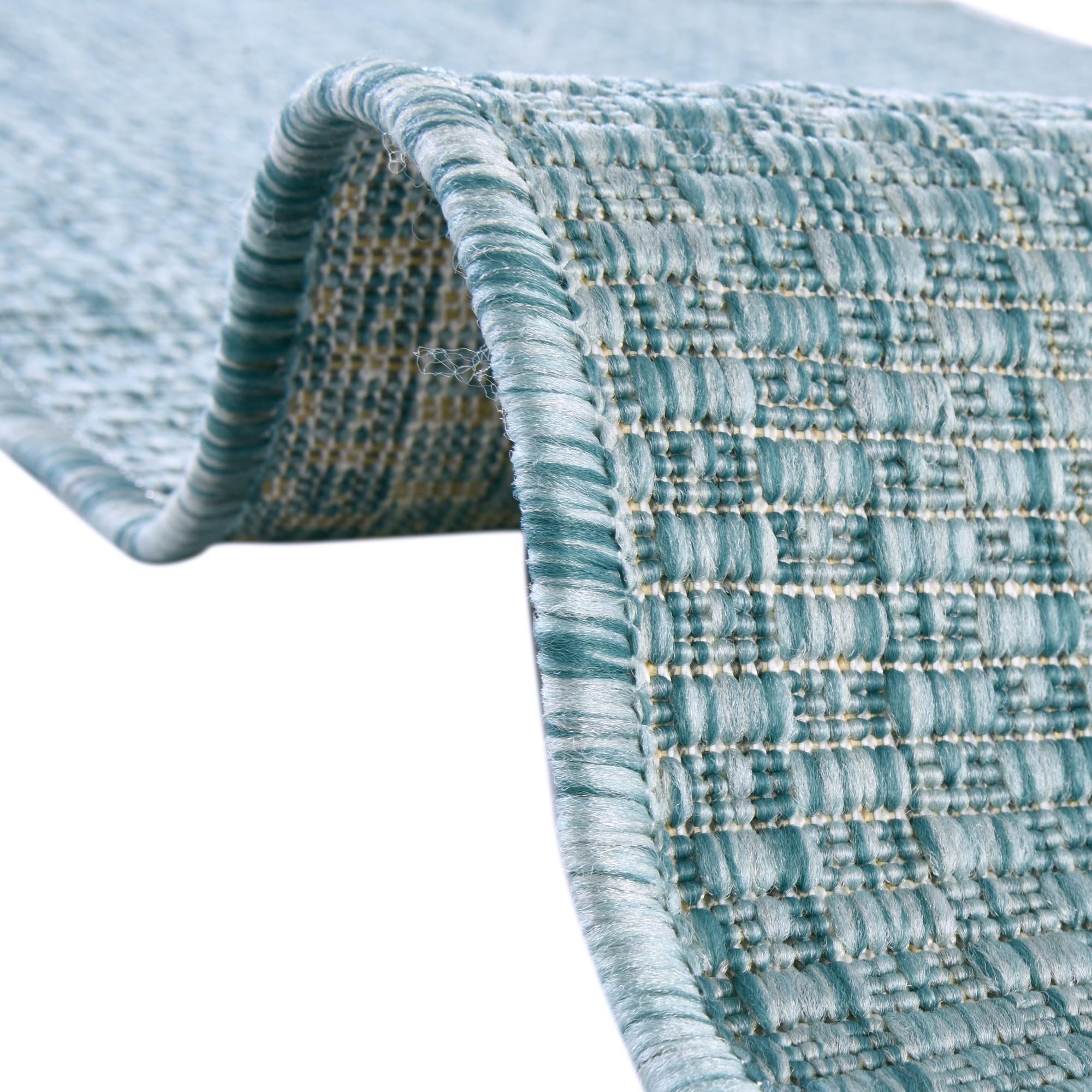 6' x 9' Easy-Clean Solid Indoor / Outdoor Rug
