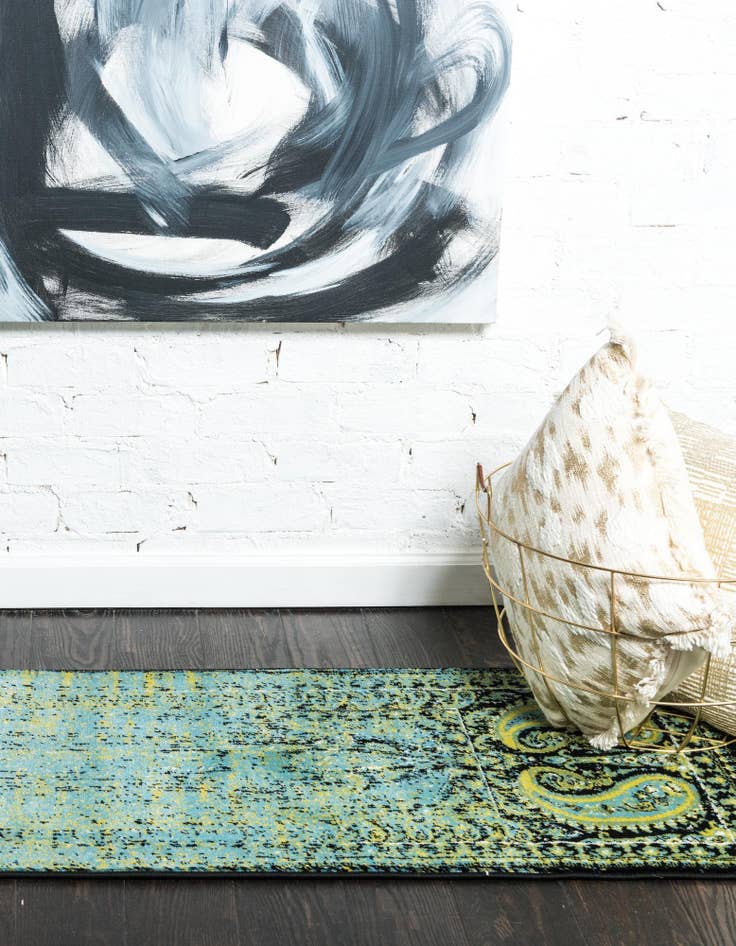 Detail image of 3' x 9' 10 Istanbul Runner Rug