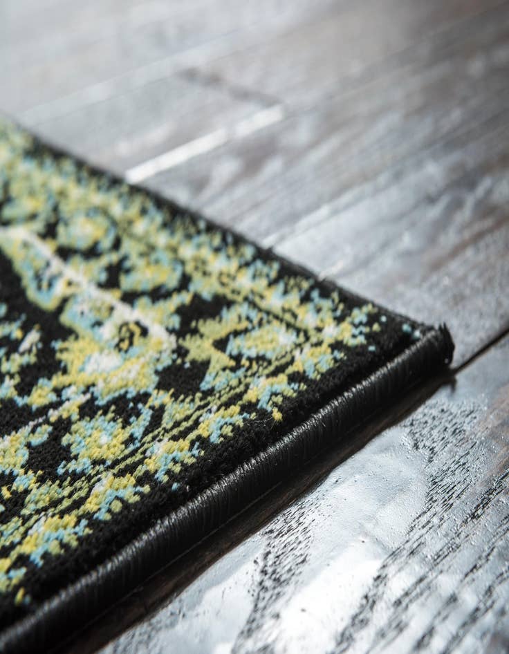 Detail image of 3' x 9' 10 Istanbul Runner Rug